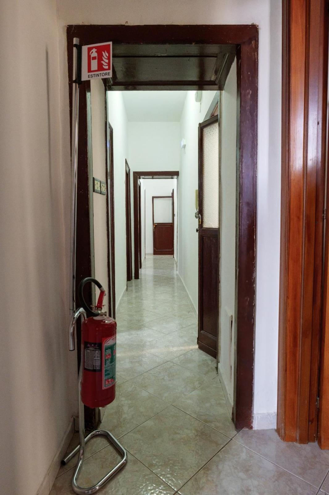 La Casa Di Nonna Teresa Bed & Breakfast Napoli Eksteriør bilde