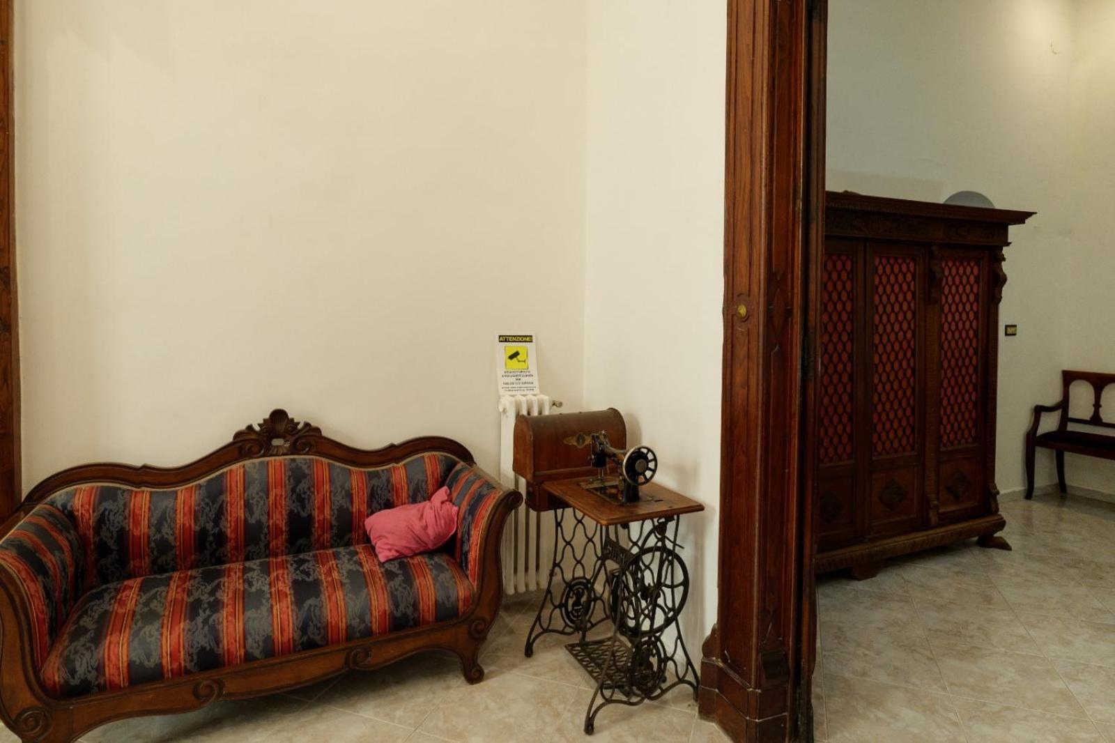 La Casa Di Nonna Teresa Bed & Breakfast Napoli Eksteriør bilde