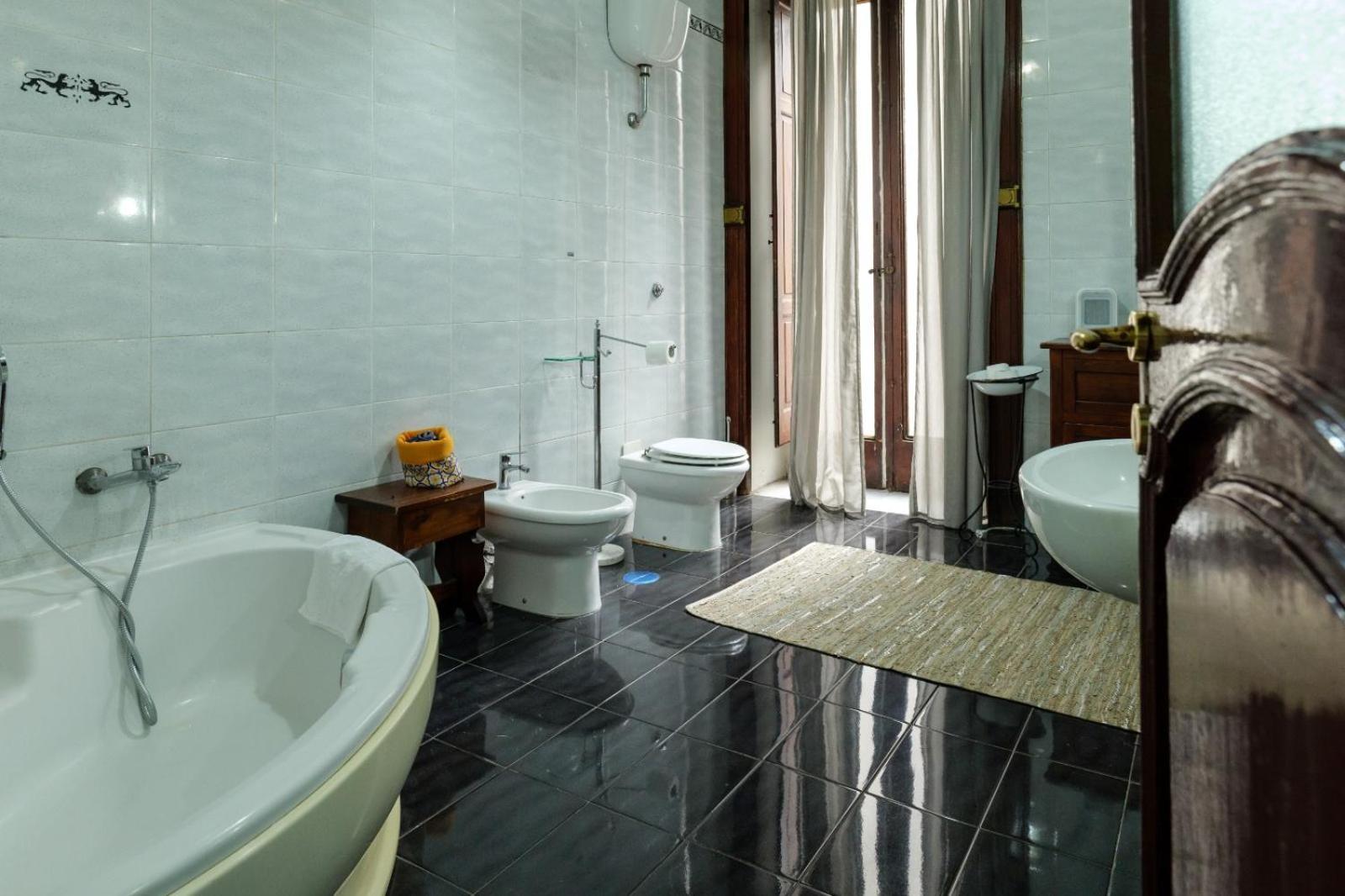 La Casa Di Nonna Teresa Bed & Breakfast Napoli Eksteriør bilde