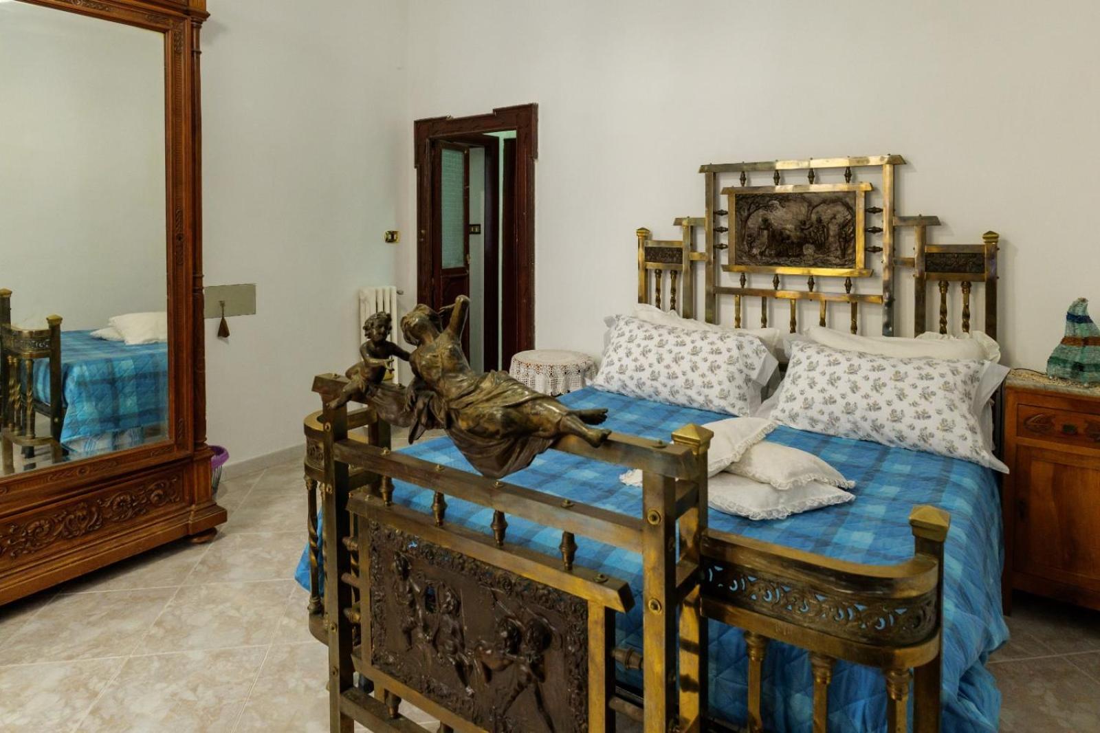 La Casa Di Nonna Teresa Bed & Breakfast Napoli Eksteriør bilde